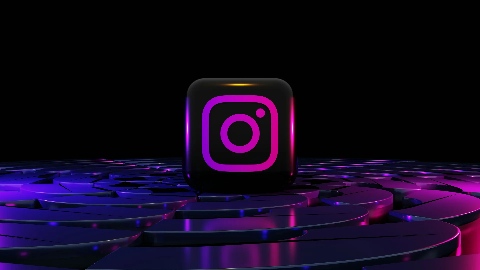 Designing for Instagram Formats: How to Create Content That Doesn’t Break